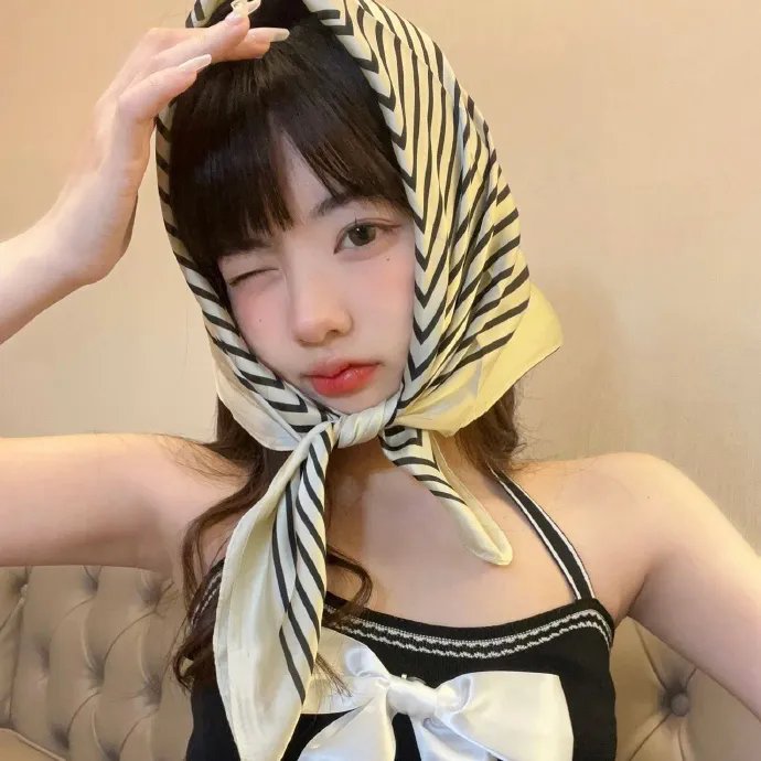 他似火
